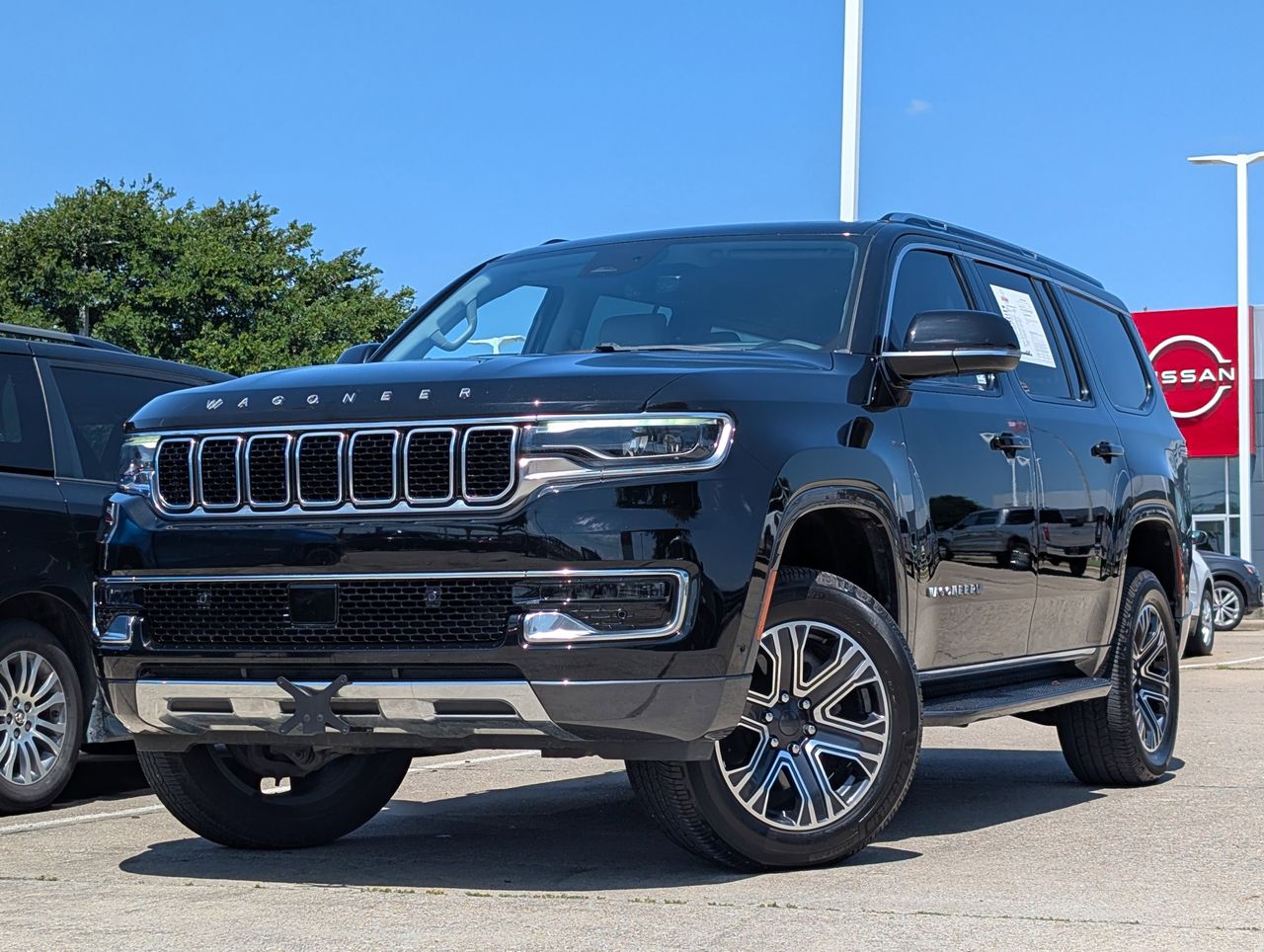 2022 Jeep Wagoneer Series III 4WD's photo
