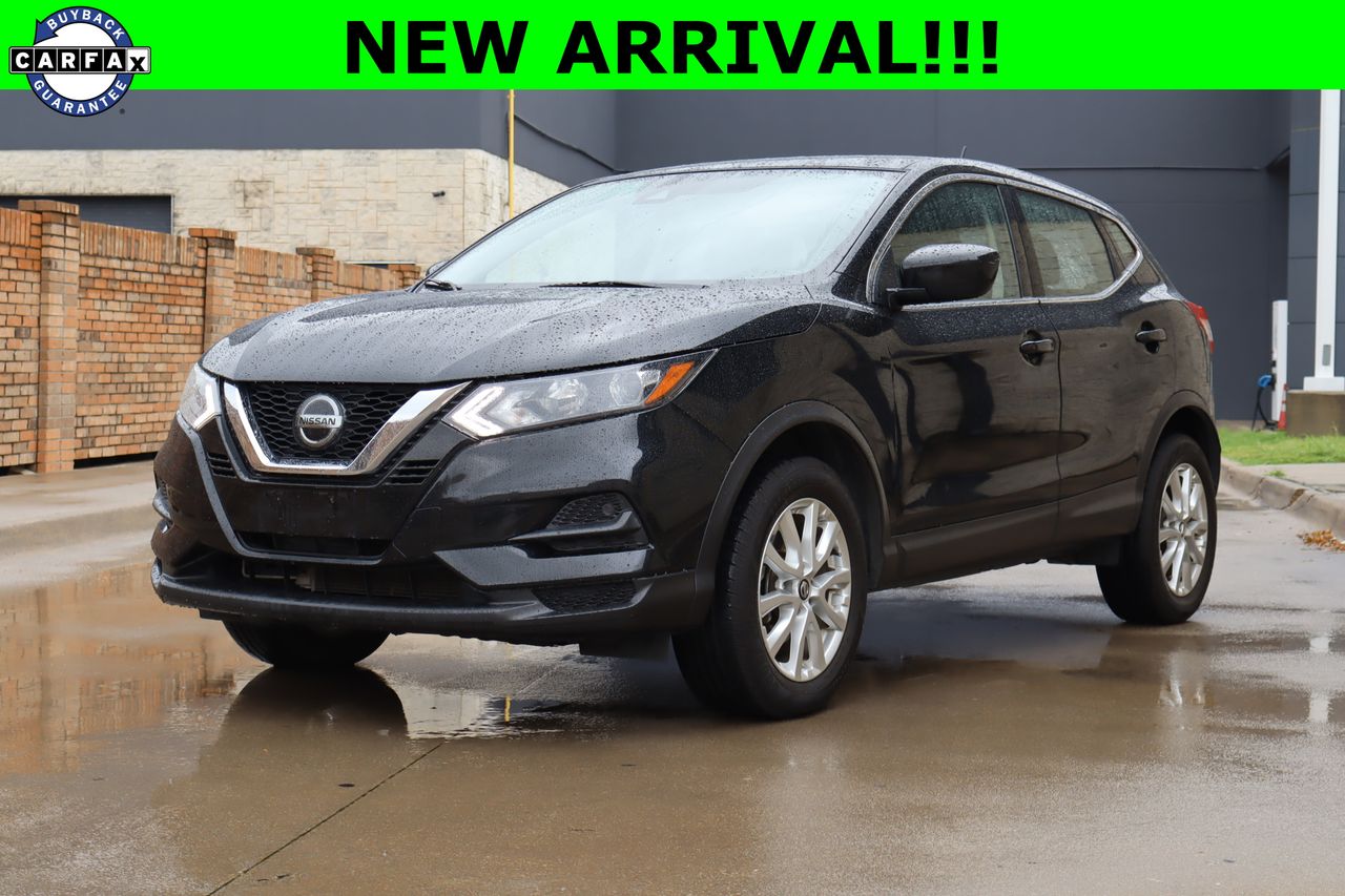 2021 Nissan Rogue Sport S FWD's photo