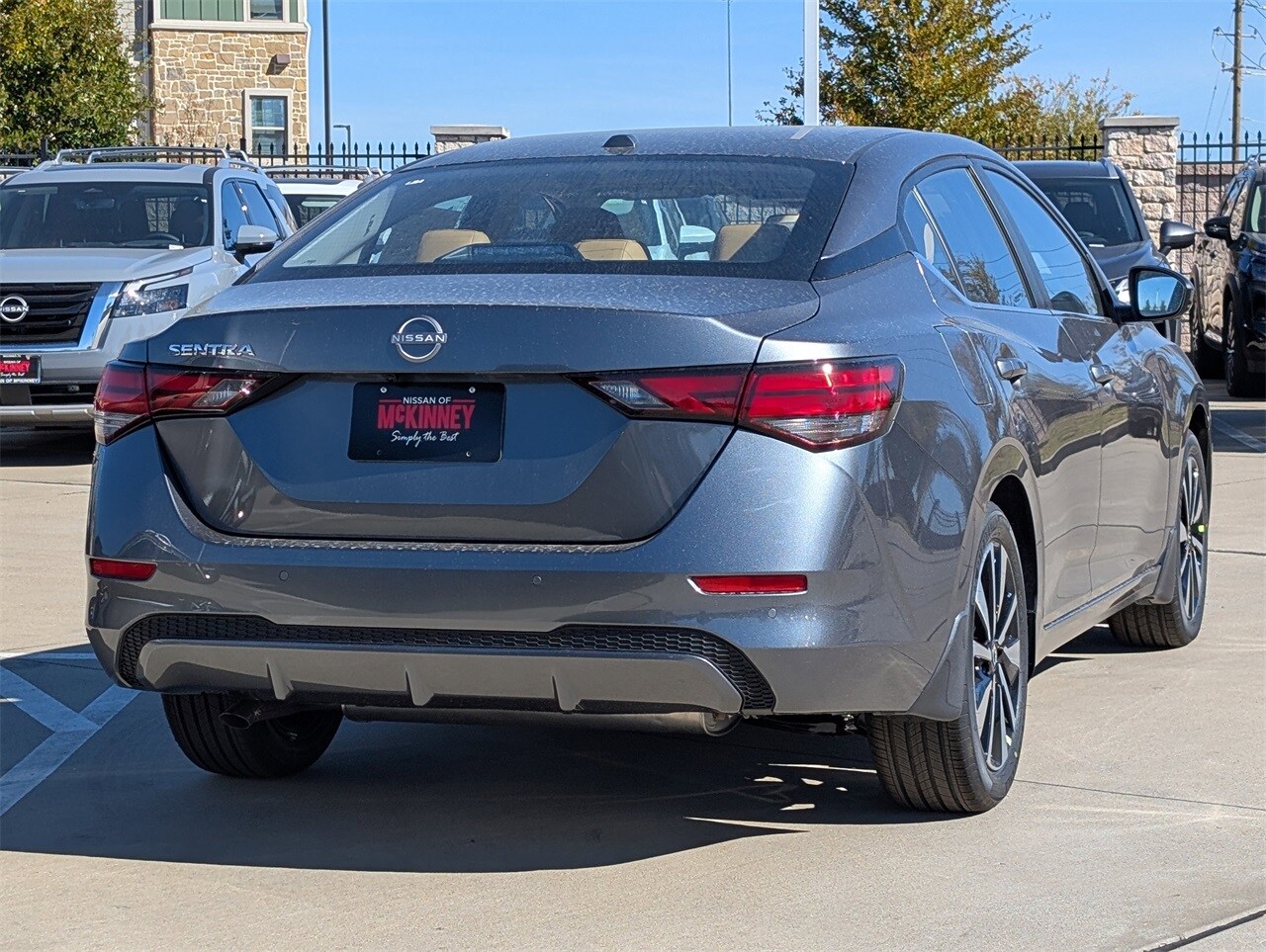 2025 Nissan Sentra SV photo 4