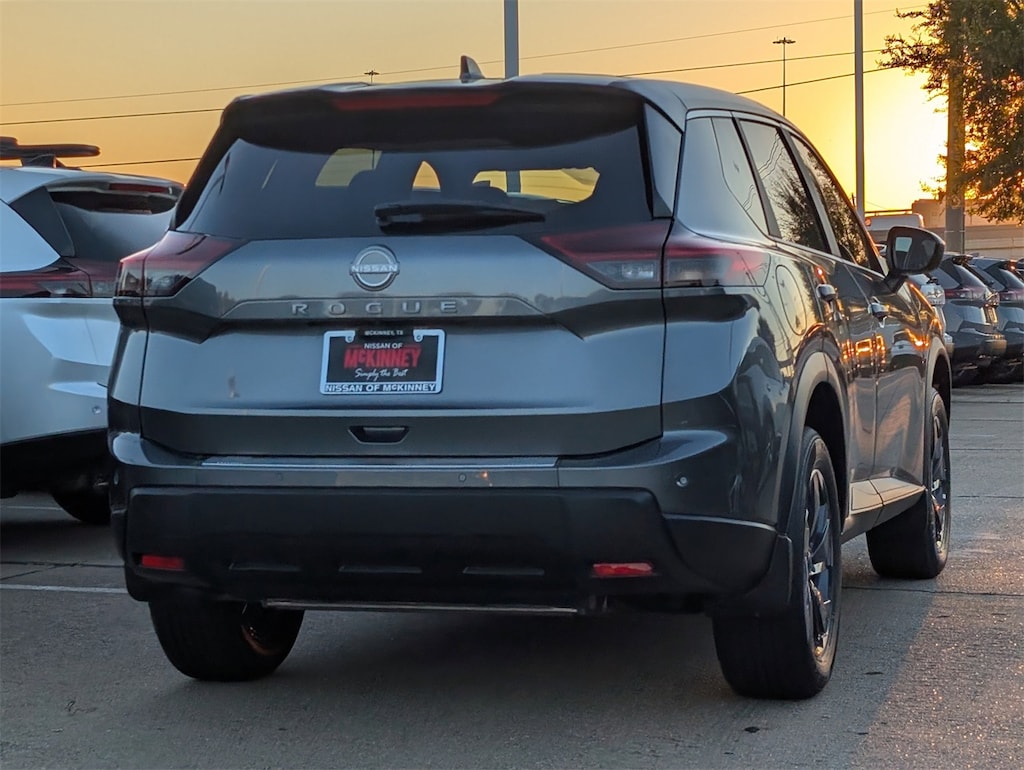 New 2026 Nissan Rogue SV SUV
