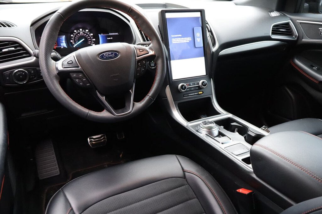 Used 2024 Ford Edge ST Line w/250A SUV