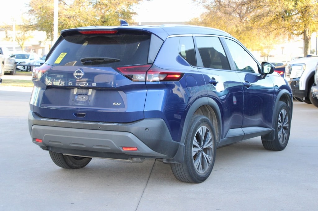 Used 2023 Nissan Rogue SV w/Premiumpkg SUV