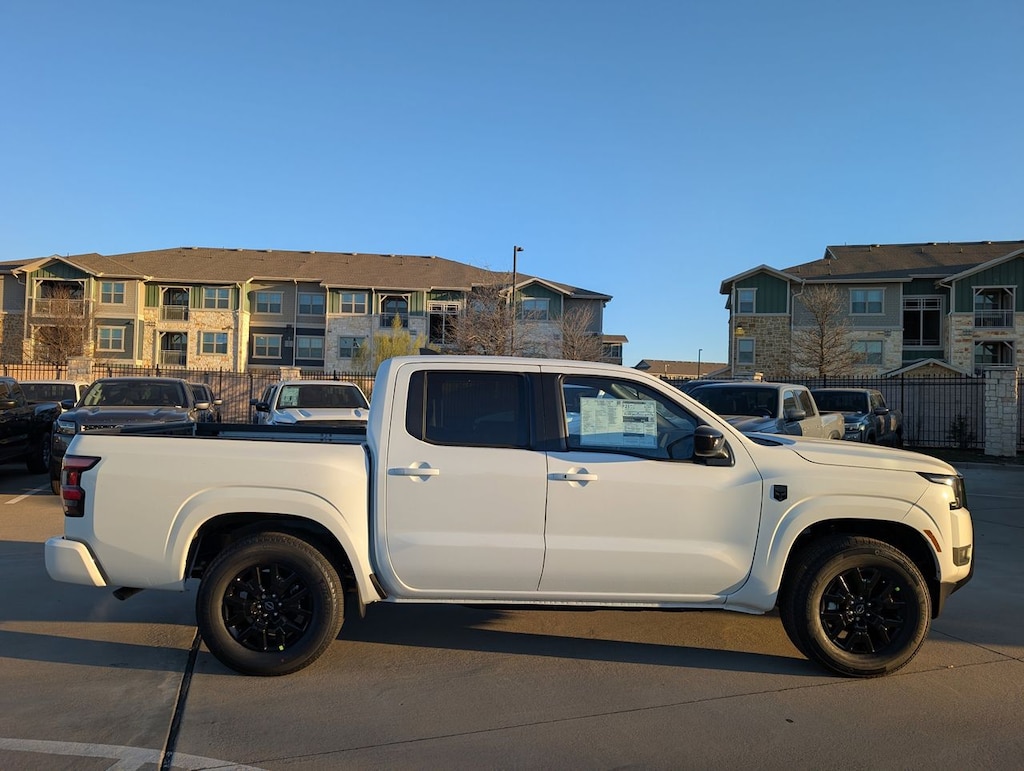 New 2026 Nissan Frontier SV Truck Crew Cab