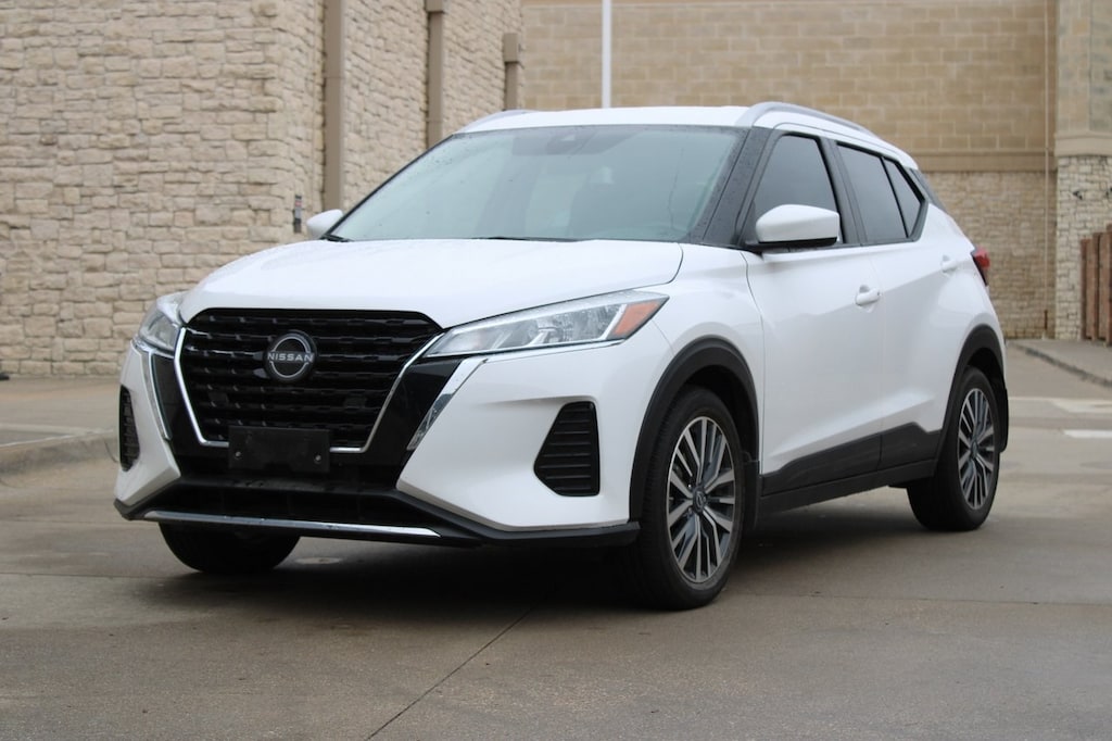 Used 2024 Nissan Kicks SV SUV