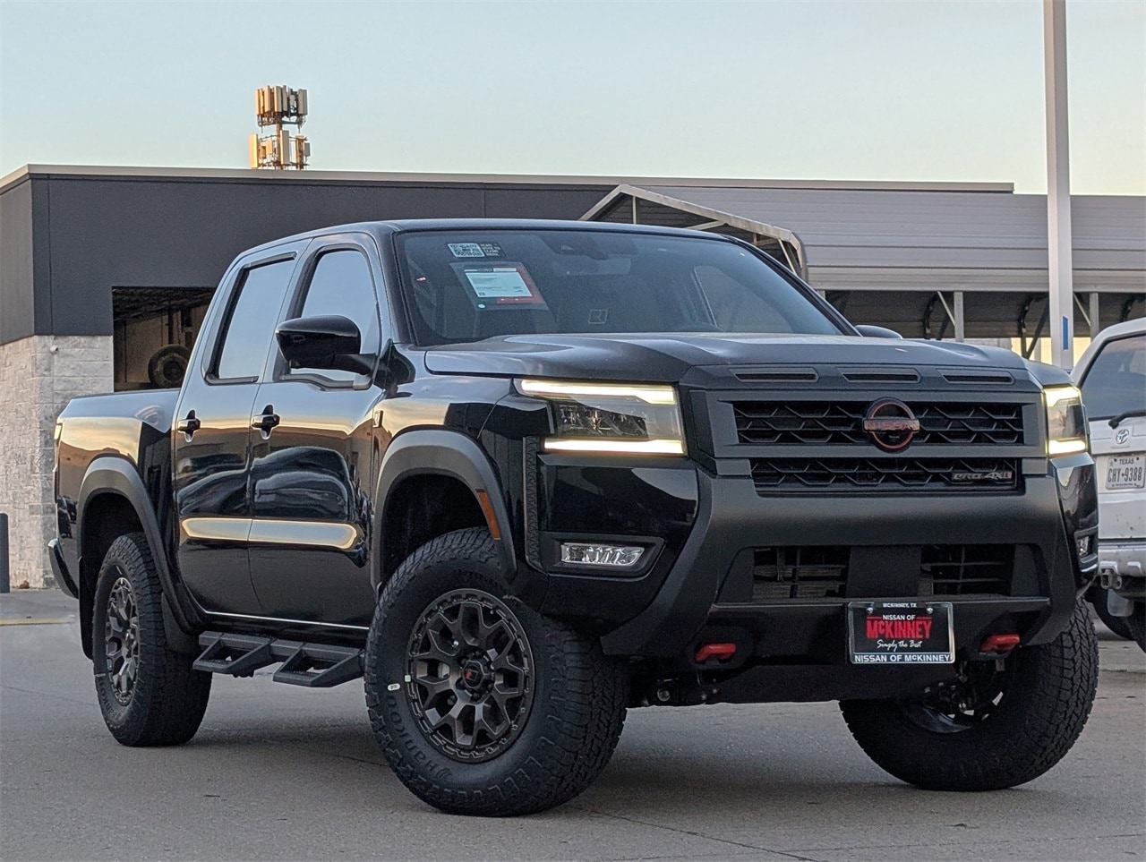 New 2026 Nissan Frontier PRO-4X w/R Package For Sale in Dallas TX