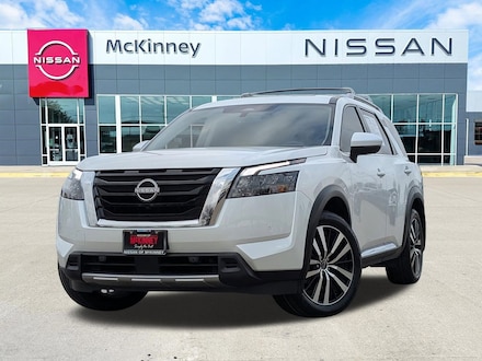 2025 Nissan Pathfinder Platinum w/Nav SUV