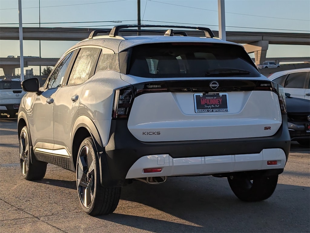 Certified 2026 Nissan Kicks SR Premiuim w/Coldweatherpkg SUV