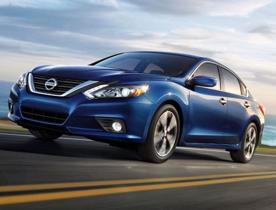 2017 Nissan Altima Wins Top Award