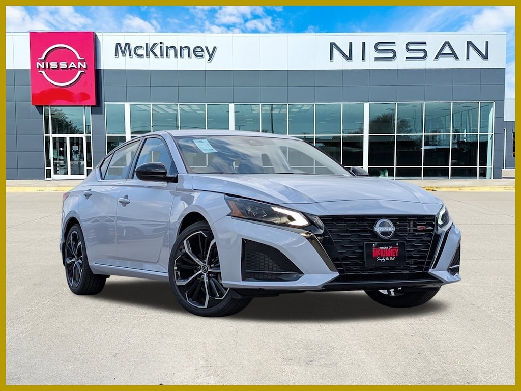 New 2025 Nissan Altima SR Sedan