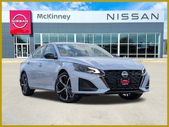 2025 Nissan Altima SR Sedan