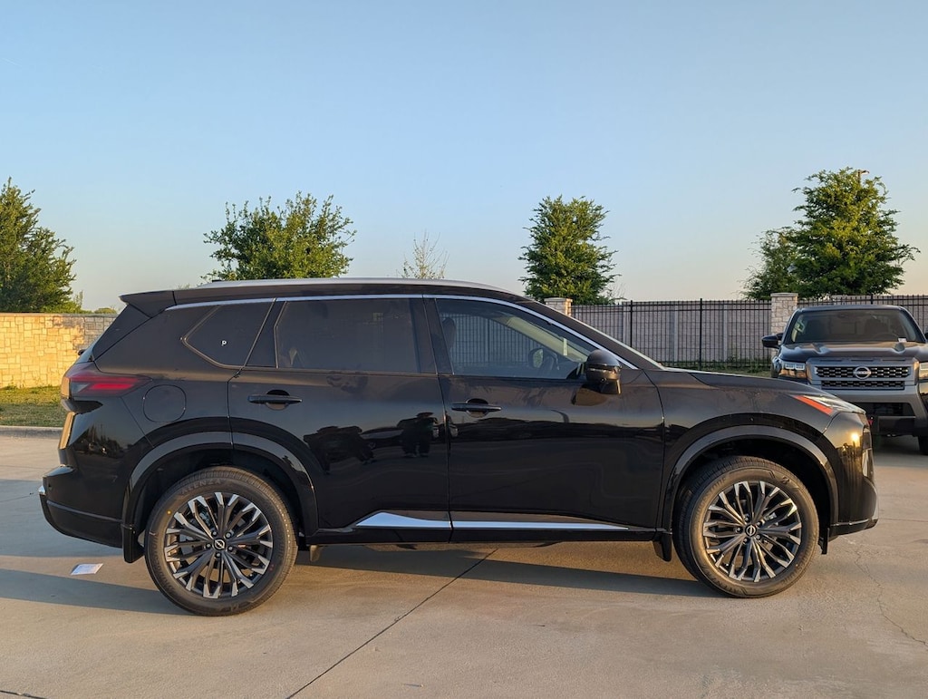New 2026 Nissan Rogue Platinum SUV