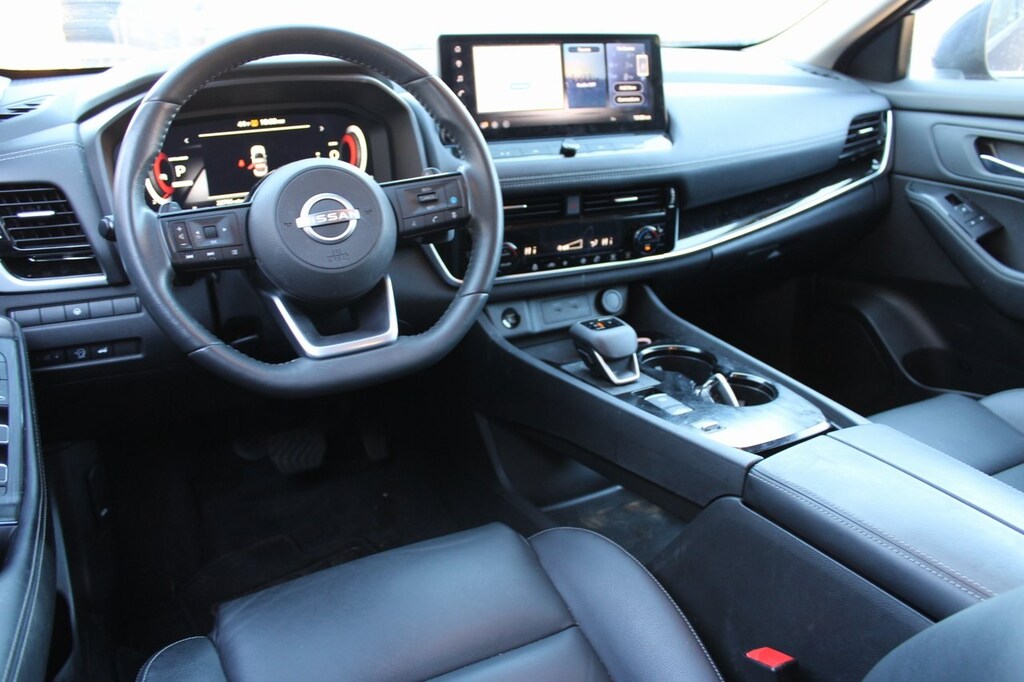 Used 2024 Nissan Rogue SL SUV