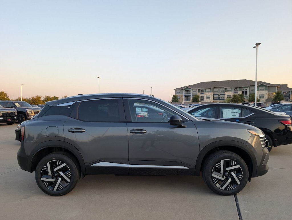 New 2026 Nissan Kicks SV SUV