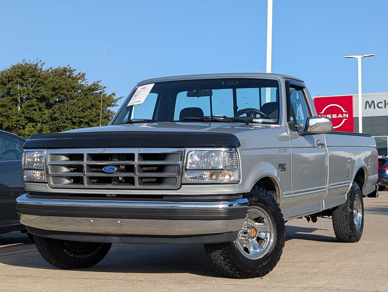 Silver Metallic 1992 Ford F-150 Pickup Truck Rear-Wheel Drive Automatic