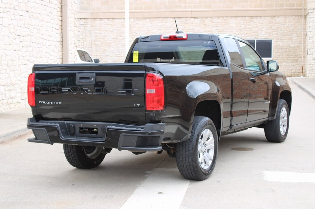 Used 2021 Chevrolet Colorado LT w/Safetypkg Truck Extended Cab