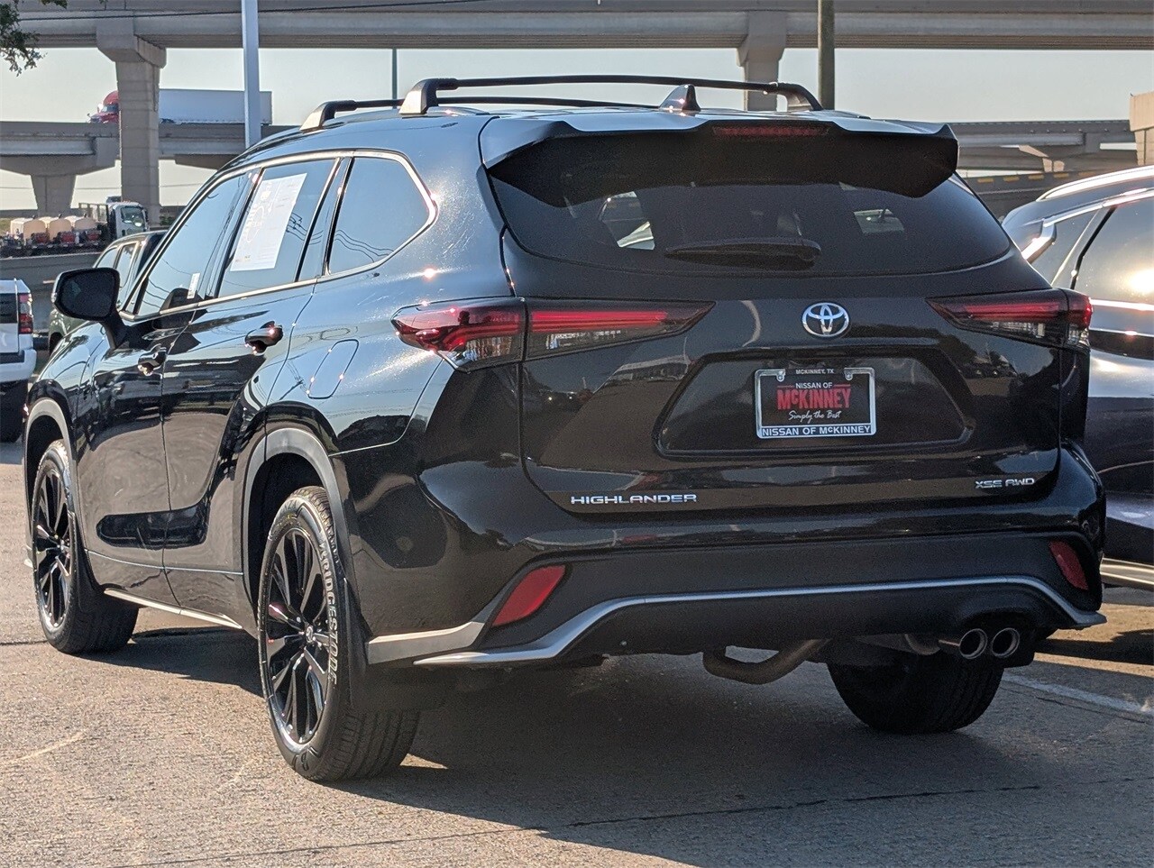 2024 Toyota Highlander XSE photo 3