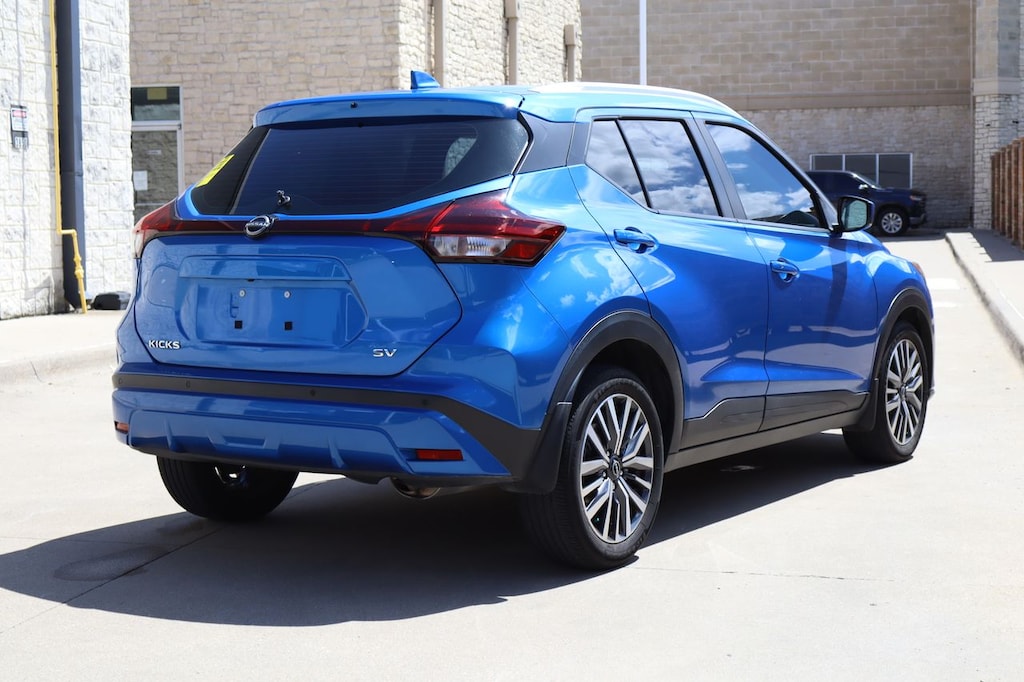 Used 2023 Nissan Kicks SV SUV