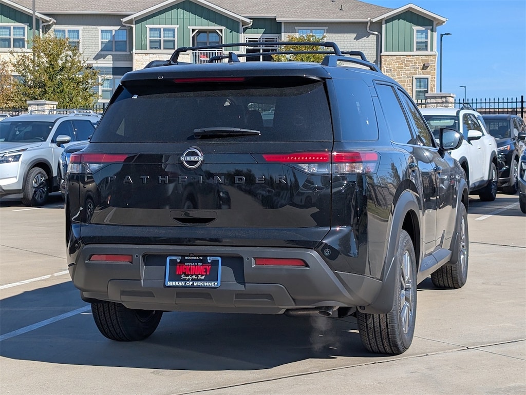 New 2025 Nissan Pathfinder SV SUV