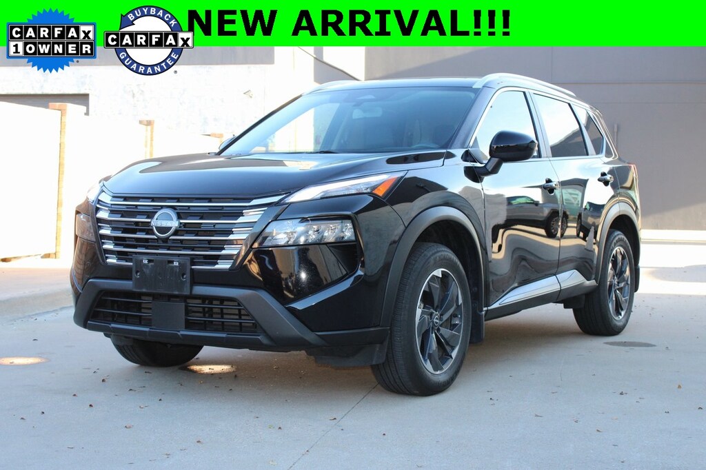 Used 2024 Nissan Rogue SV w/Premiumpkg SUV