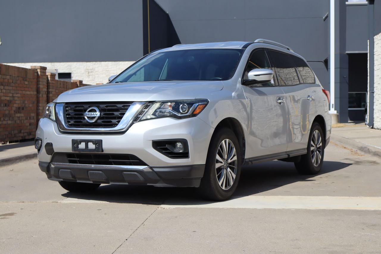 Used 2020 Nissan Pathfinder SV with VIN 5N1DR2BNXLC578164 for sale in McKinney, TX