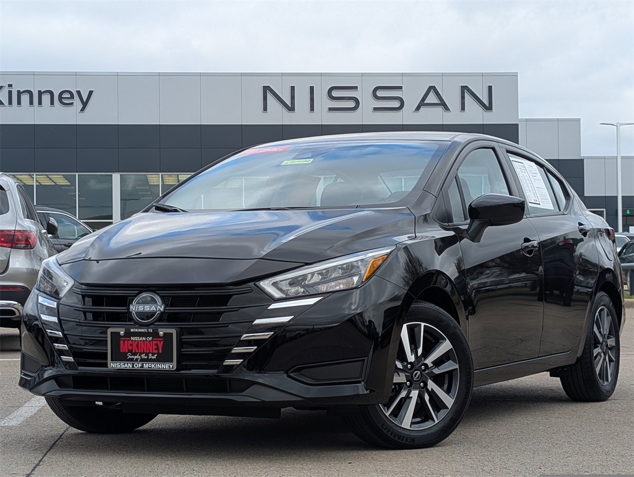 2025 Nissan Versa SV FWD