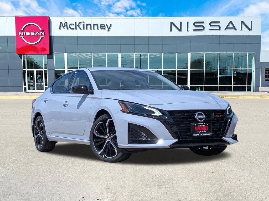 New 2026 Nissan Altima SR Sedan
