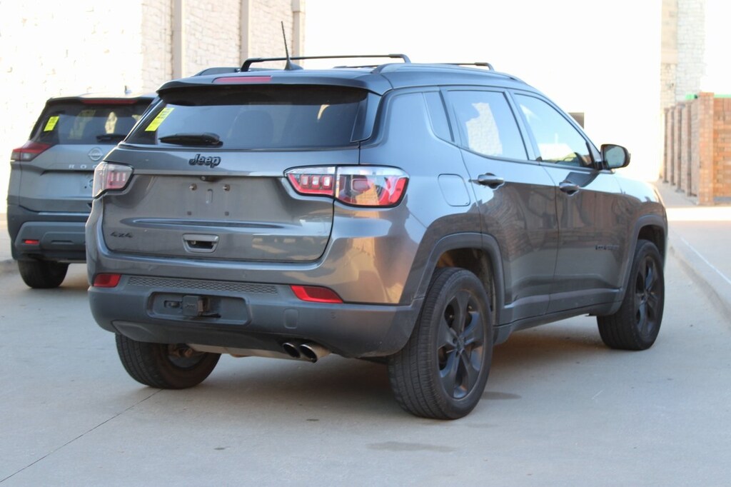 Used 2021 Jeep Compass Altitude w/Convgrp/Driverassistancegrp SUV
