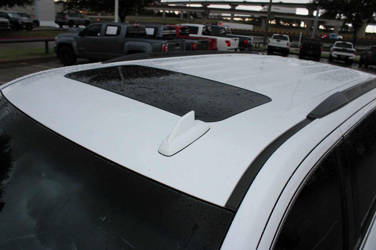 2018 Gmc Yukon SLT photo 4