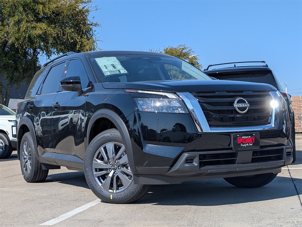 New 2025 Nissan Pathfinder SV SUV