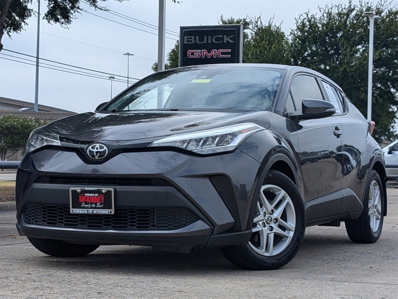 Used 2021 Toyota C-HR LE with VIN JTNKHMBX2M1115522 for sale in Mckinney, TX