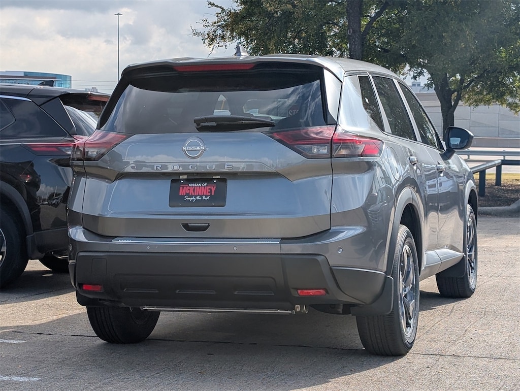 New 2026 Nissan Rogue SV SUV