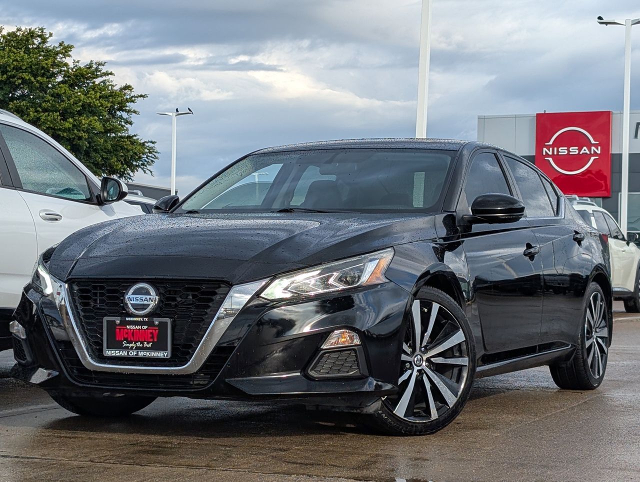 Used 2019 Nissan Altima SR with VIN 1N4BL4CV7KC212285 for sale in McKinney, TX
