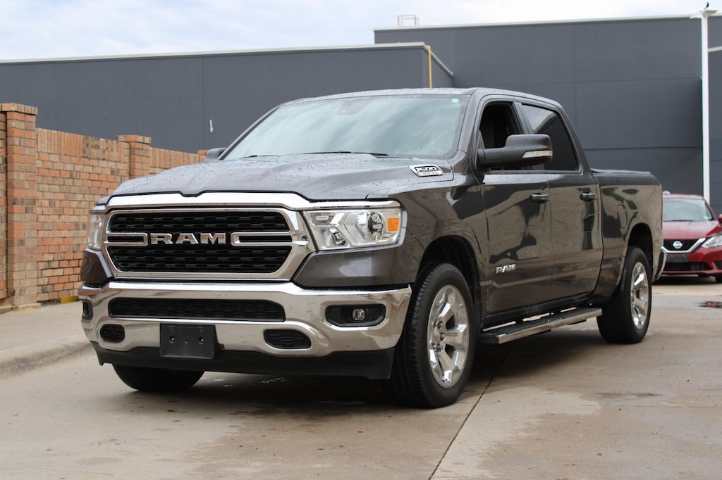 Used 2022 Ram 1500 Big Horn/Lone Star w/Levelaeqgrp Truck Crew Cab