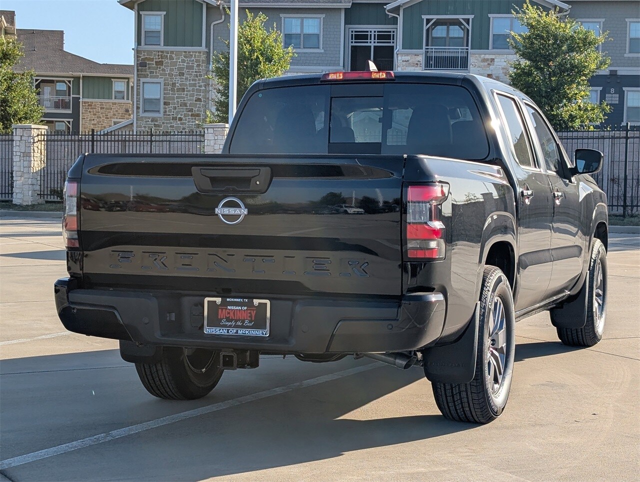 2025 Nissan Frontier SV photo 2