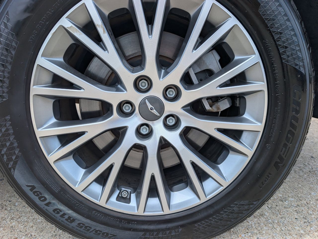 2024 GENESIS GV80 Standard - Photo 7