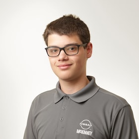 Staff member Samuel Steelman from ID_69e4516b3990