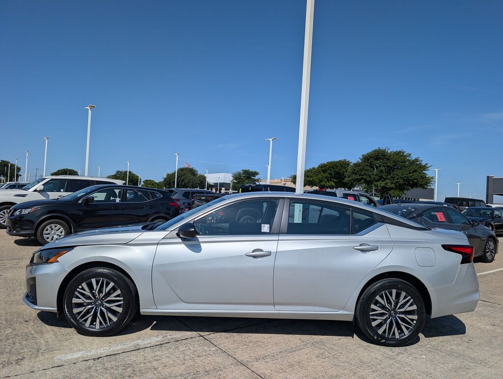 Used 2026 Nissan Altima 2.5 SV Sedan