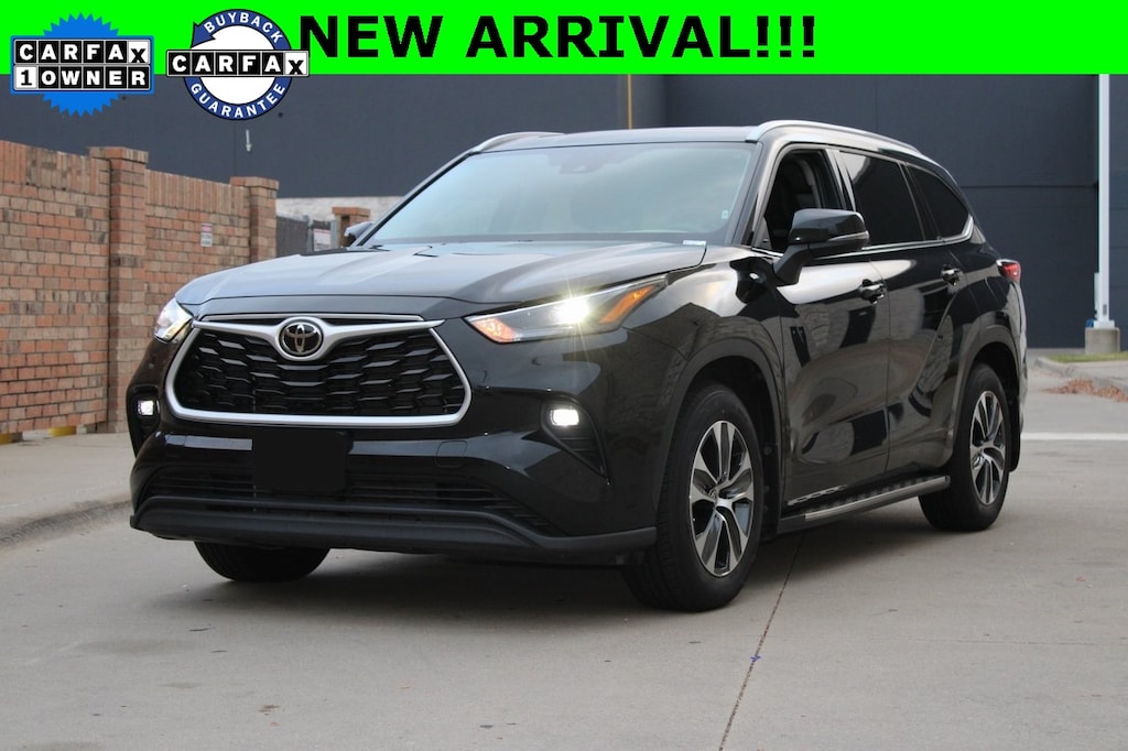 Used 2022 Toyota Highlander XLE SUV