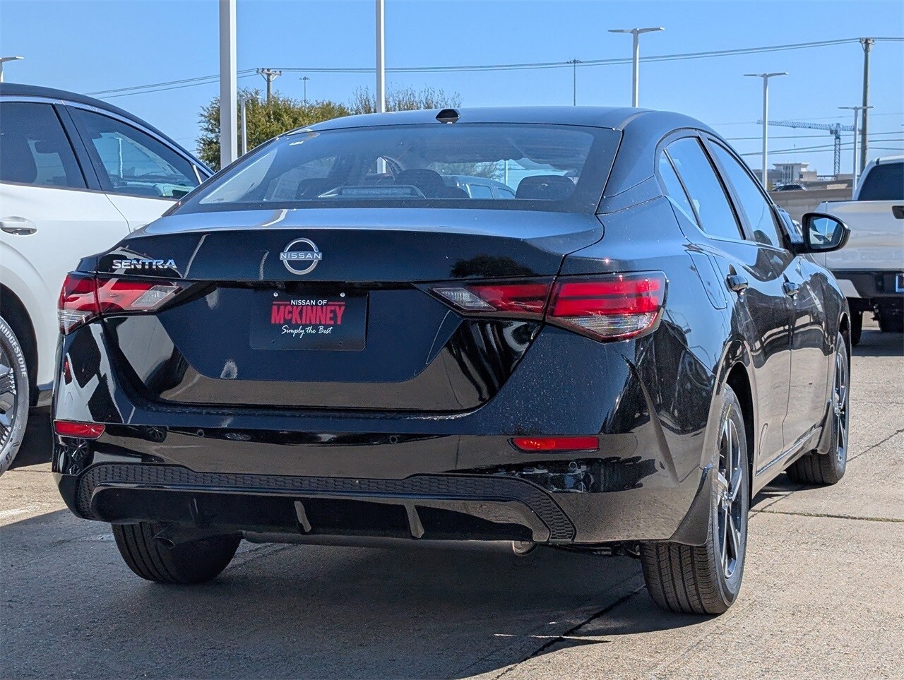 2025 Nissan Sentra SV photo 3
