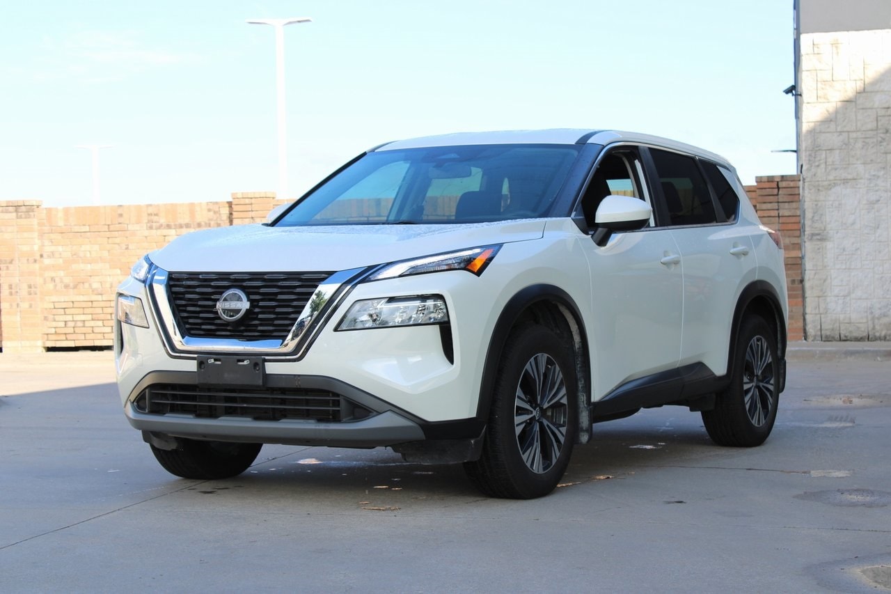 Used 2023 Nissan Rogue SV with VIN JN8BT3BA8PW008060 for sale in Mckinney, TX