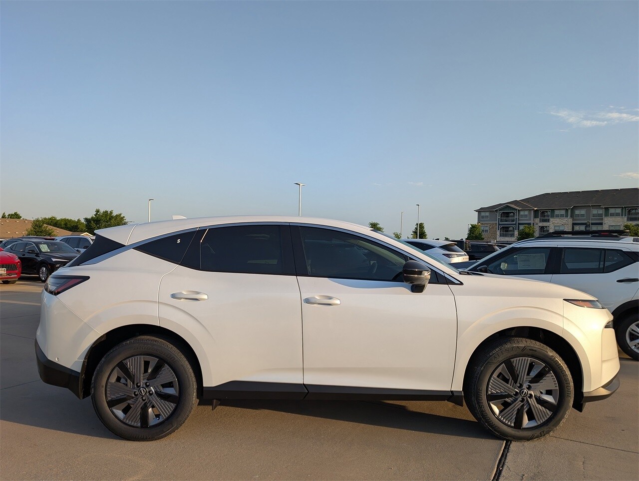 2025 Nissan Murano SL photo 3