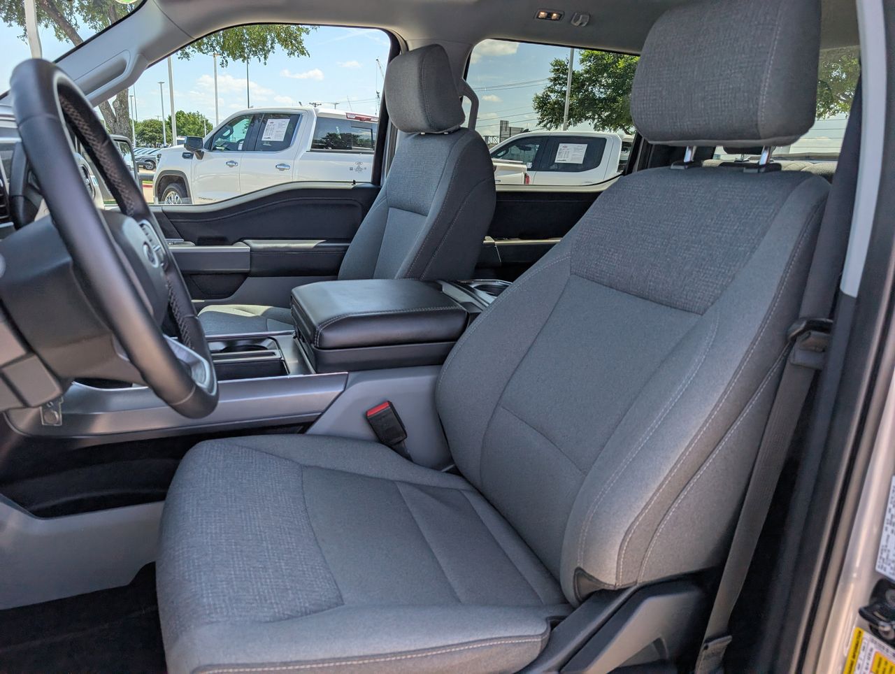 2025 Ford F-150 XLT - Photo 26