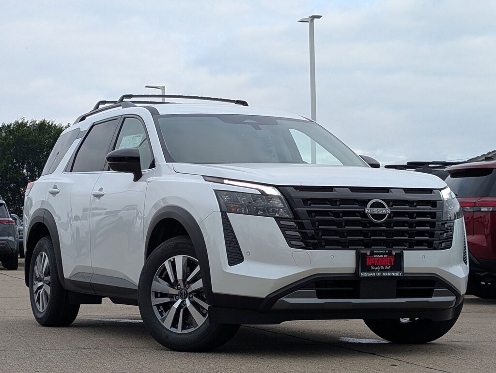 New 2026 Nissan Pathfinder SL SUV