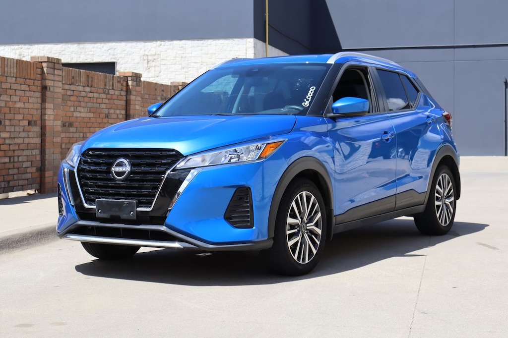 Used 2023 Nissan Kicks SV SUV