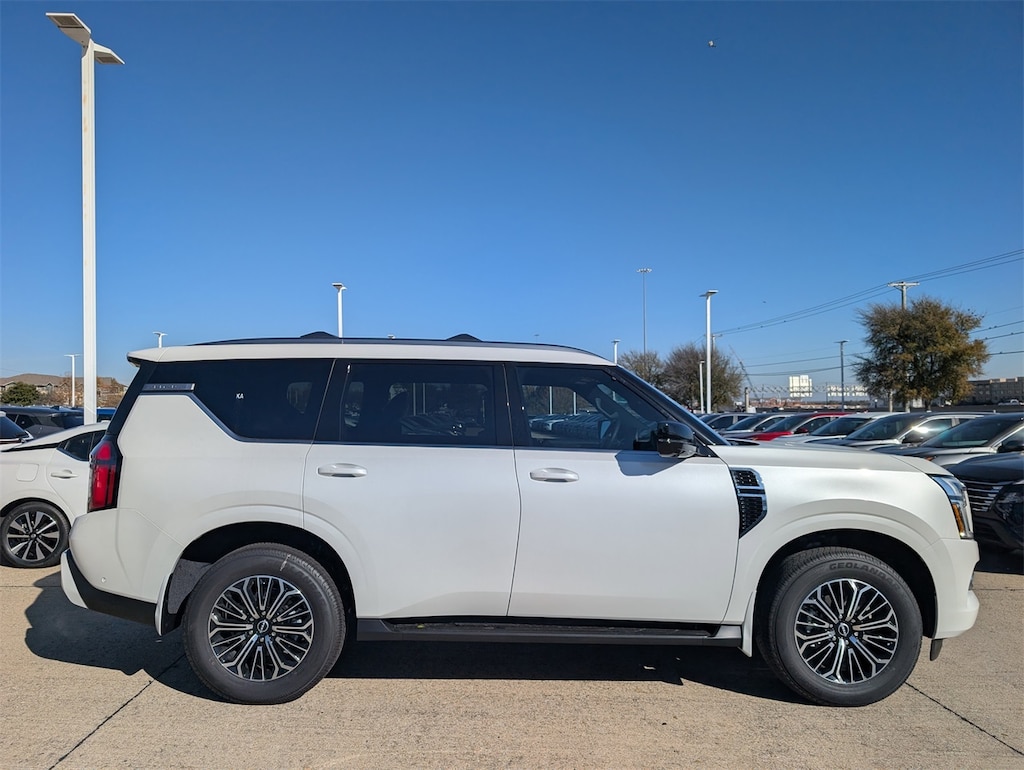 New 2026 Nissan Armada Platinum SUV