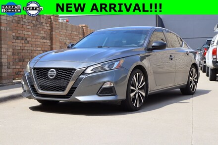 2020 Nissan Altima 2.5 SR Sedan