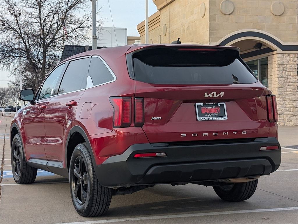 Used 2022 Kia Sorento LX w/3rdrowseating SUV