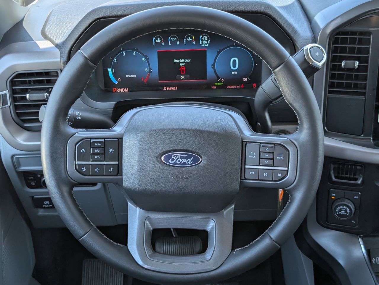 2025 Ford F-150 XLT - Photo 11