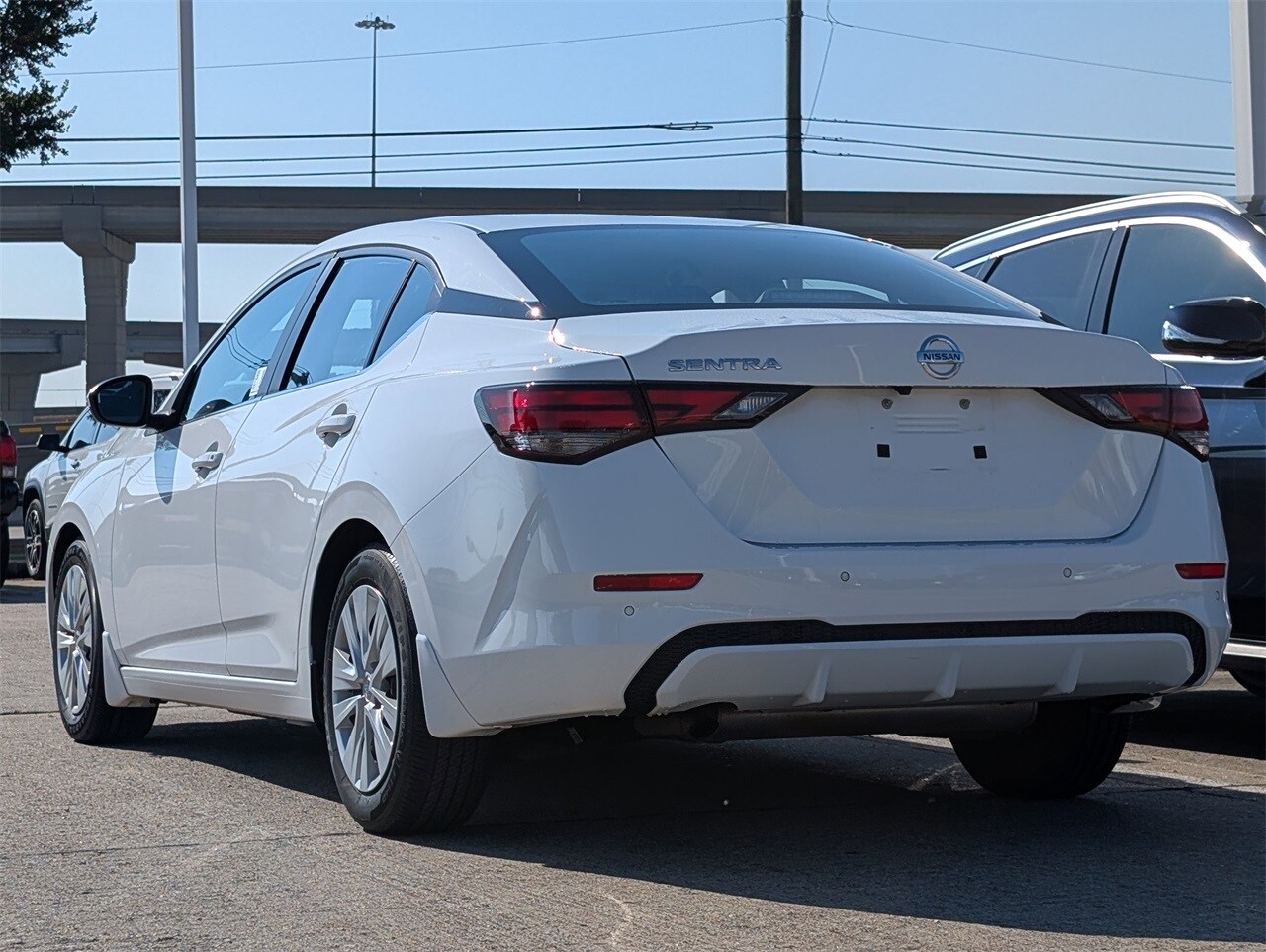 2022 Nissan Sentra S photo 3