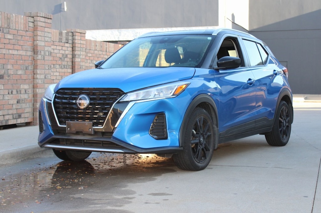 Used 2023 Nissan Kicks SV SUV
